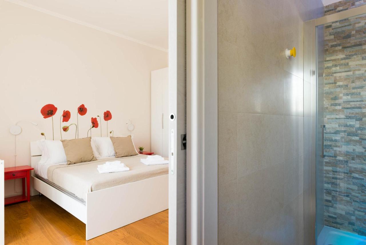 Casa Torre Di Specchio 2 Con Piscina Apartment Bari Luaran gambar