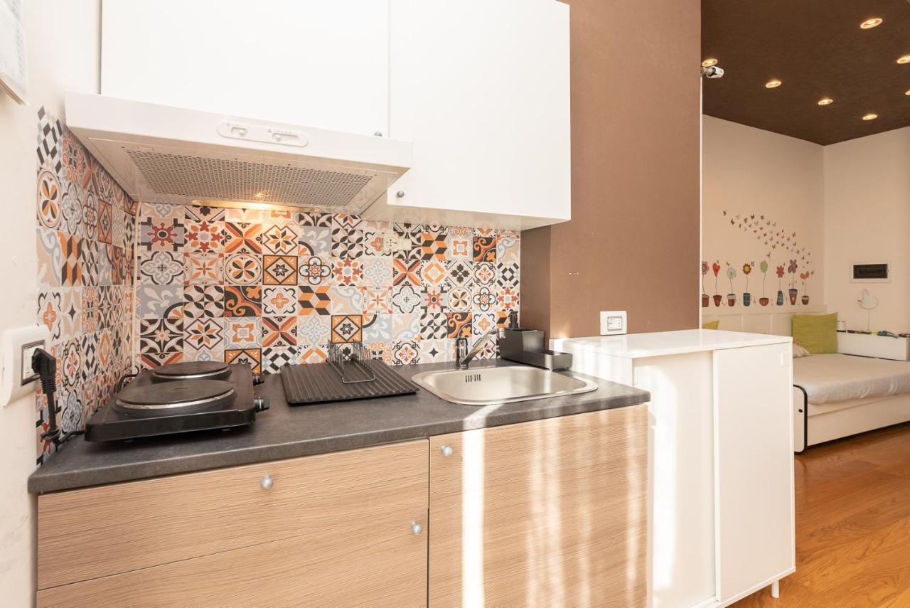 Casa Torre Di Specchio 2 Con Piscina Apartment Bari Luaran gambar