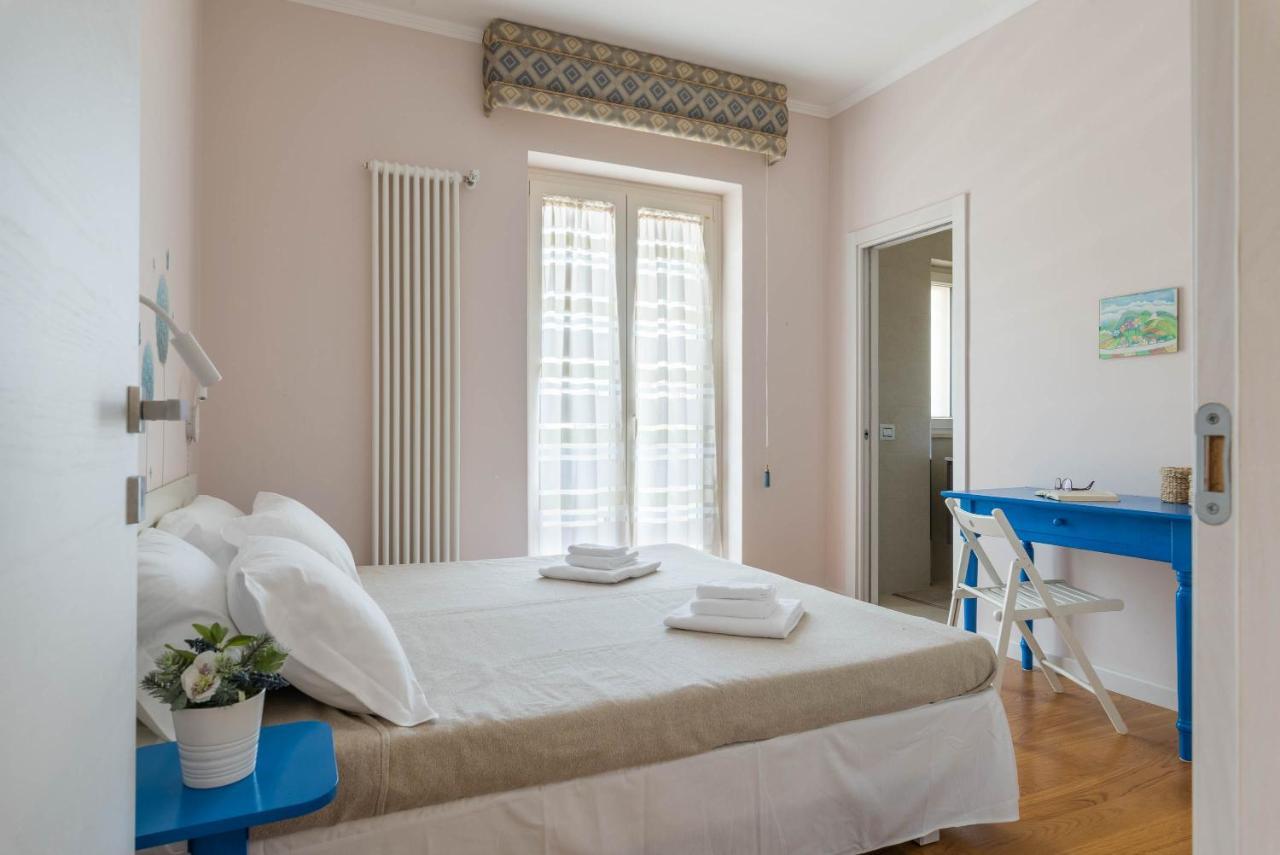 Casa Torre Di Specchio 2 Con Piscina Apartment Bari Luaran gambar